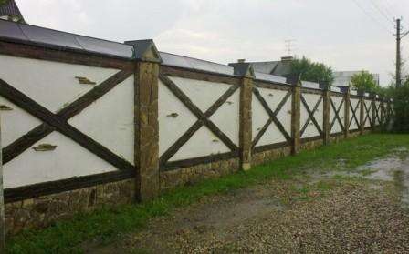 blocage de béton avec du bois