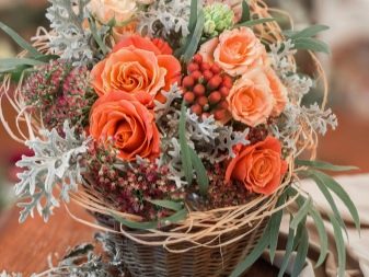 Roses en feuille d'érable à faire soi-même étape par étape avec une photo pour les débutants